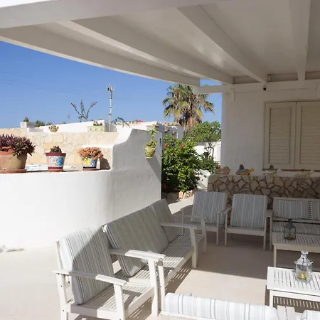 Macondo Hotel