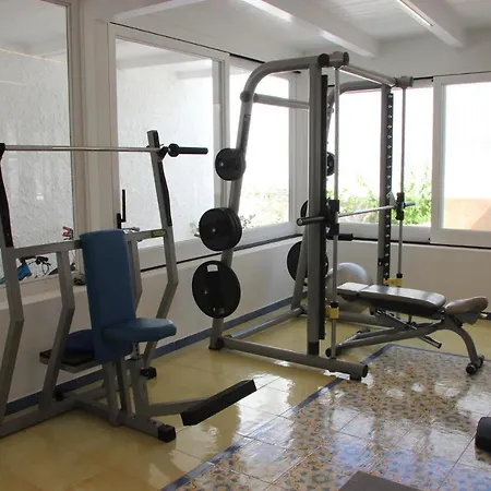 Macondo Hotel 3*